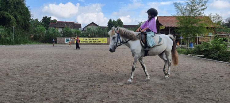 JJ Stable: Berkuda dan Memanah di Yogyakarta